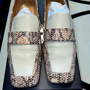 Vince Camuto, natural multi creamy basket, snake, baby shoe. Size 9.